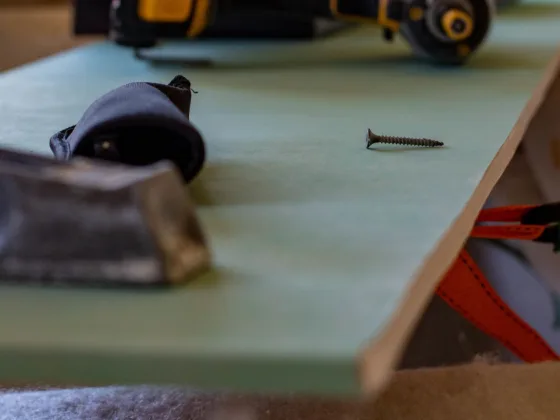 How to Fix Cracks in Sheetrock