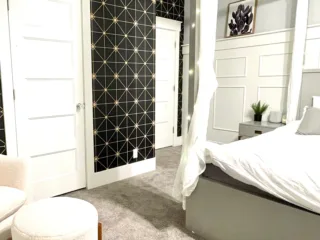 featured image - How to Use Peel and Stick Wallpaper to Update Your Home In 2023