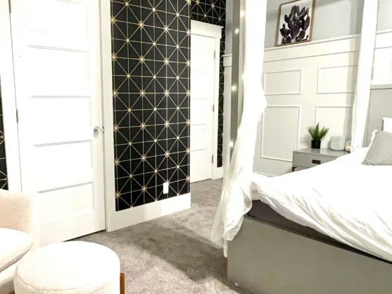 featured image - How to Use Peel and Stick Wallpaper to Update Your Home In 2023