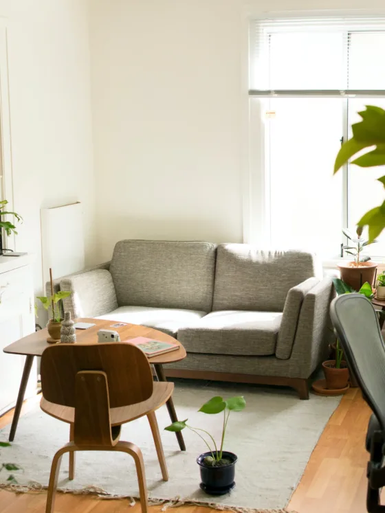 featured image - The Best Color Schemes for Small Living Rooms and How to Make Them Look Bigger