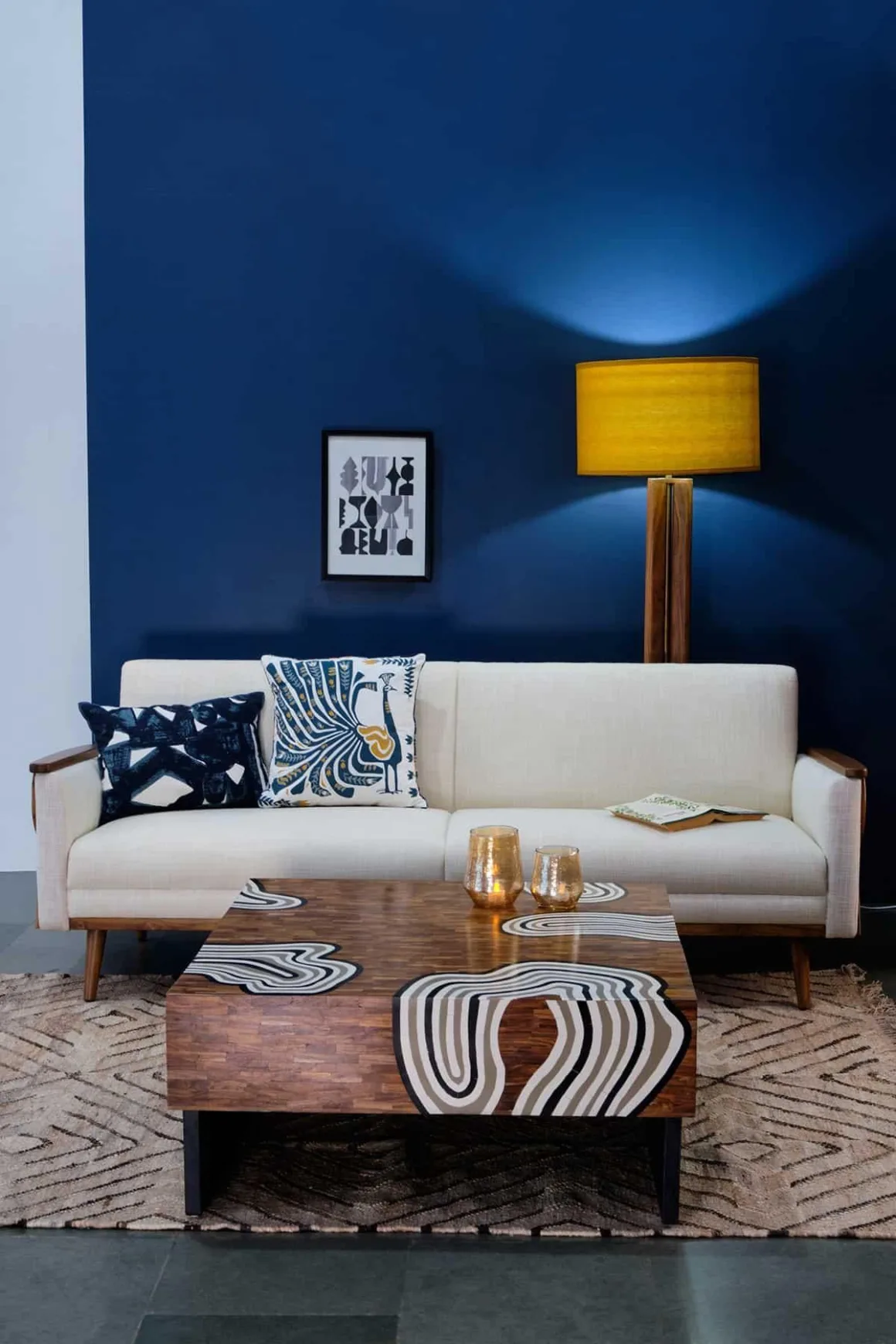 featured image - 10 Must-have Décor Items to Elevate Your Space